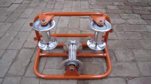 Cable roller with aluminum wheel