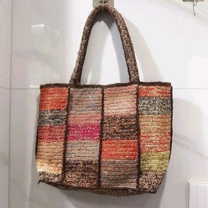 Artisanal Bags from Madagascar – Handmade Raffia Bag Manufacturer in Antananarivo