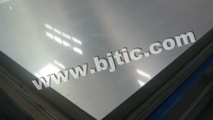 Titanium plate, titanium roll, titanium foil