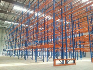 Ezlock VNA Pallet Racking