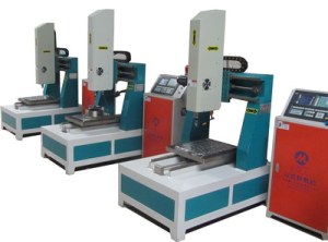 Small size automatic CNC pellet flat die drilling machine