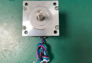 NEMA 23D SQUARE STEPPER MOTOR