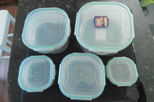 DESTOCKING OF HERMETIC FOOD PLASTIC BOXES free BPA