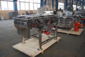 GMP standard vibrating screen for medicine powder