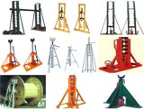Hydraulic lifting ladder type cable stand