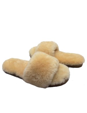 Sheepskin slipper and winter slipper
