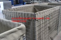 Welded wire mesh container HESCO barrier