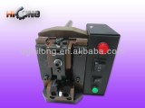 Cable plug crimping machine