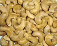 Raw cashew nuts offer