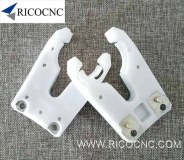 ISO30 Tool Forks ATC Grippers Plastic CNC Tool Holder Fingers for ISO30 Tooling