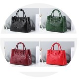 Crocodile Leather Large Bag Women's Bag Leather 2022 New Large-Capacity Bucket Bag Luxu...