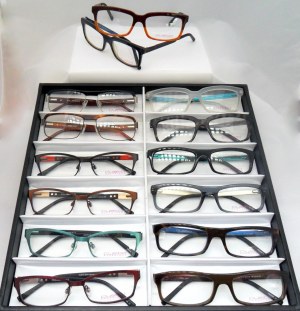 Lot of 200 optical frames (surplus)