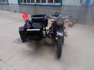 32HP Deluxe Shinny Black Motorcycle Sidecar with Windshield (CJ750B)