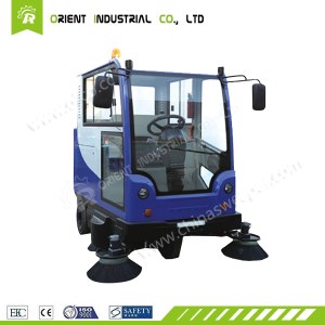 Road sweeper with water spray；manual road sweeper