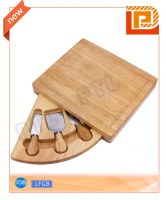 Retangular 4-piece cheese set with fan-shaped rotatable tray