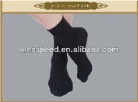 Foot acuqoint massage socks with health-care function
