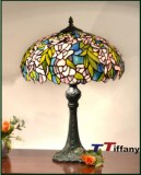 Stained glass tiffany style table lamp